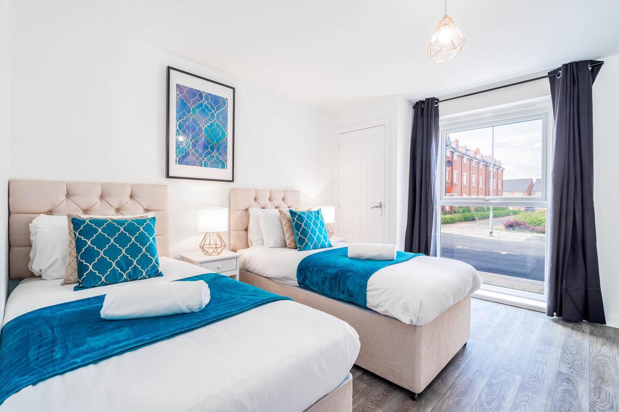 Luxury Apartment - Twin Beds - Selly Oak - Off-Street Parking - Free Netflix & Wifi - Top Rated 9Cc Birmingham Exterior photo